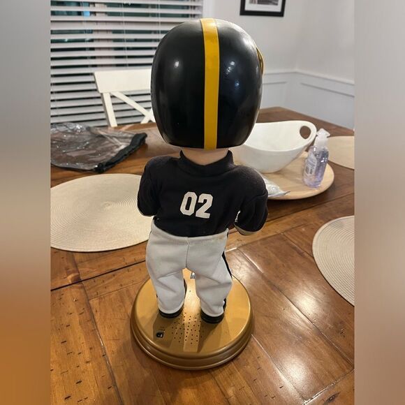 Rockin Randall Singing Pittsburgh Steelers Player Monday Night Football Doll - Picture 3 of 4